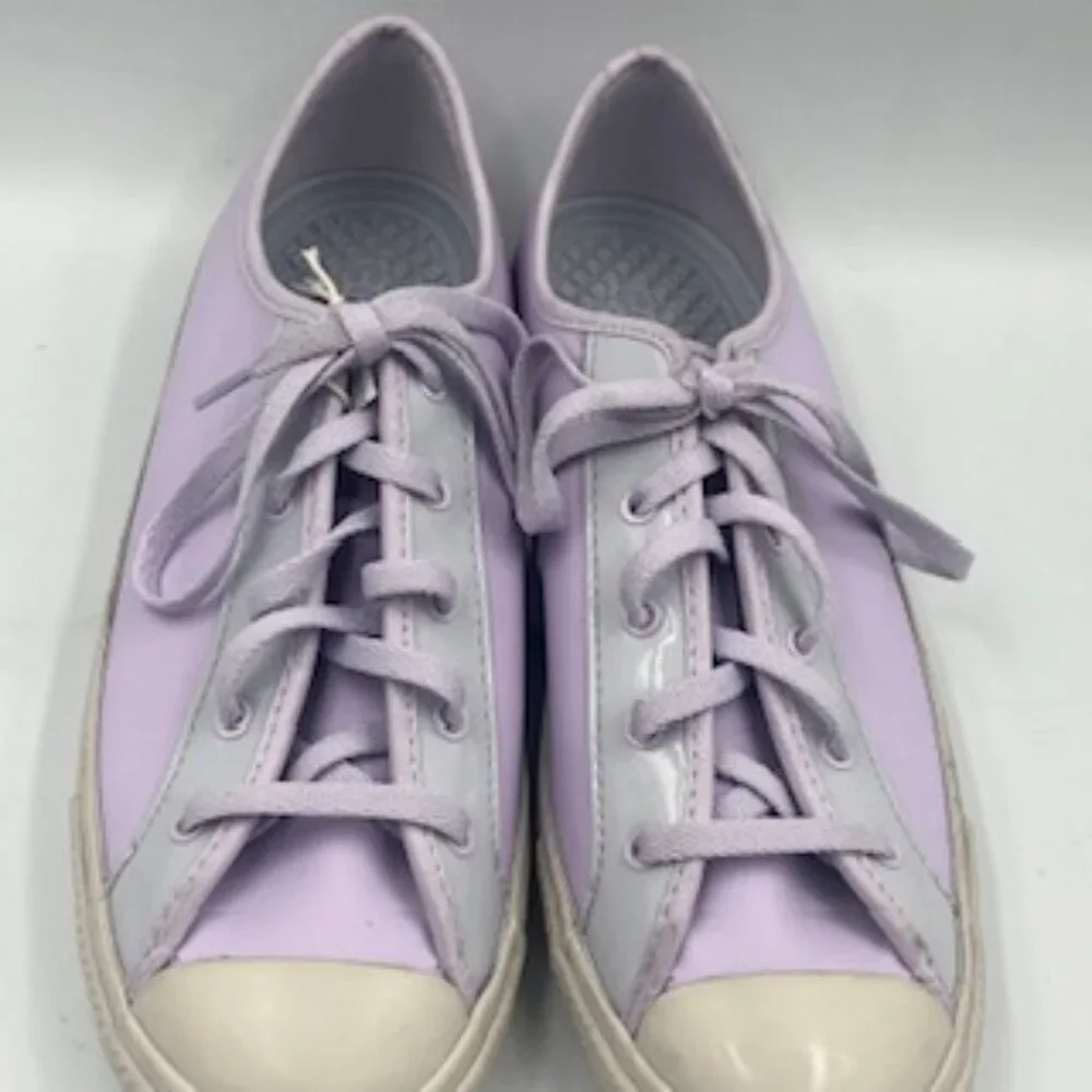 NEW Converse Sneakers Chuck Taylor All Star Dainty OX Women’s Sz 8 Lavender NWOB